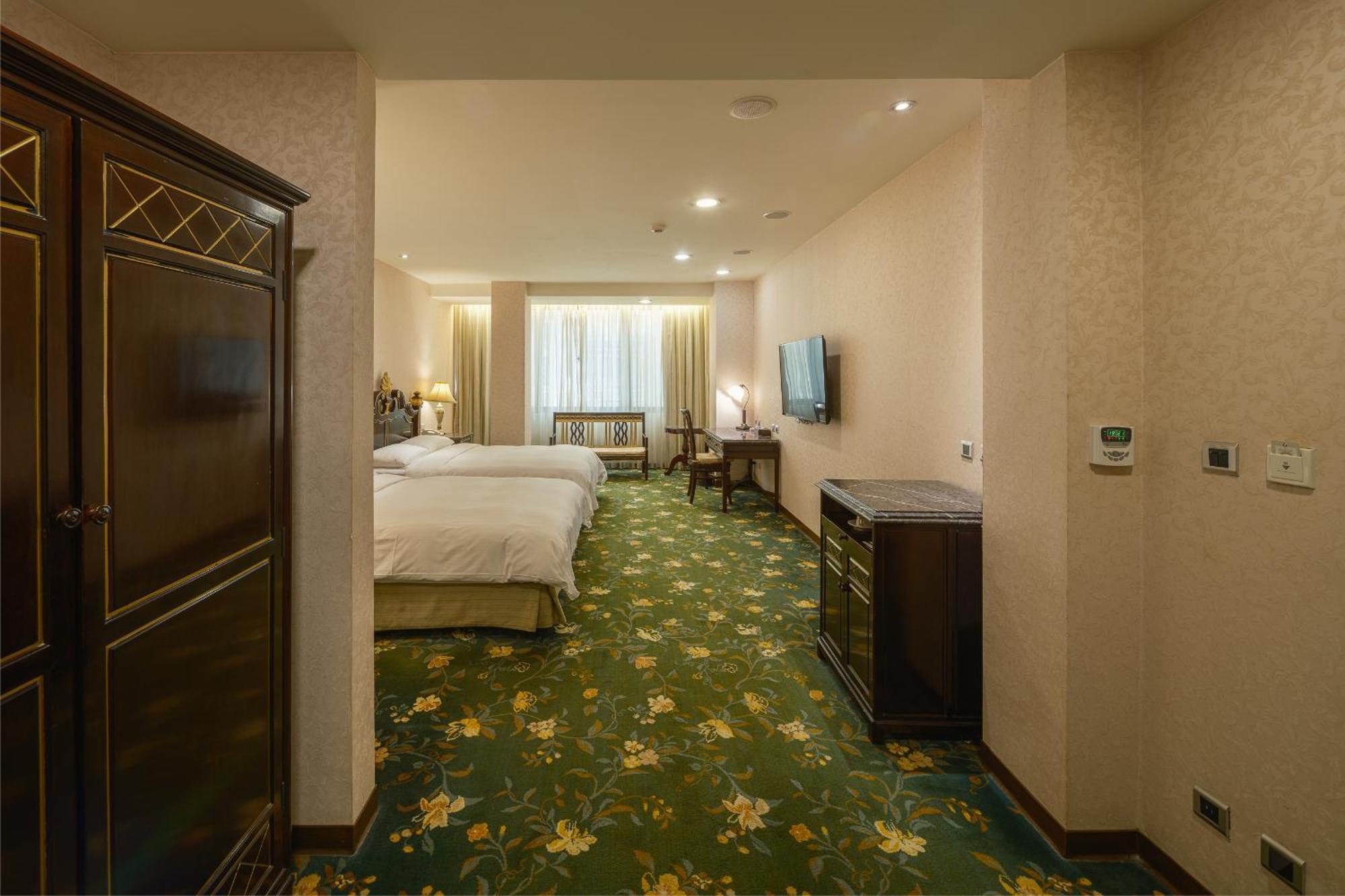 Grand Pleasure Spring Hotel Taipei Bagian luar foto