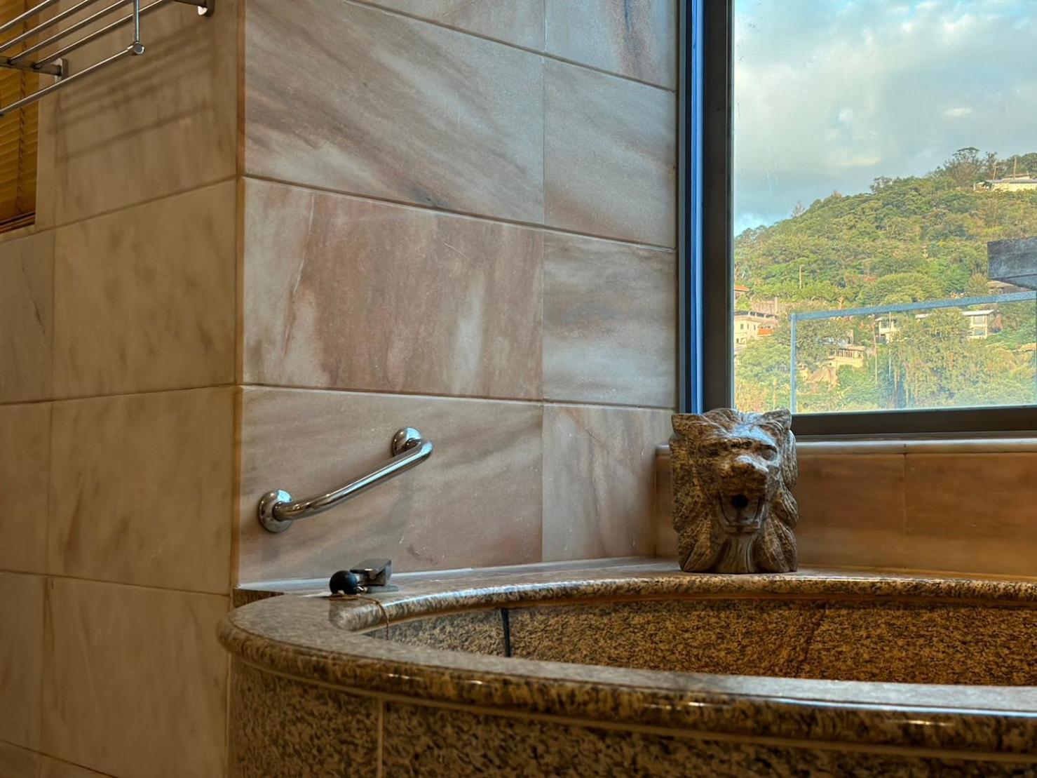 Grand Pleasure Spring Hotel Taipei Bagian luar foto